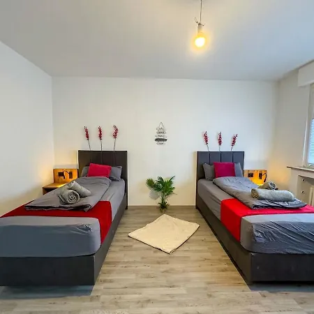 Serviceroom24 - 1 In Wlan - Smart-tv - 24-7 Check-in Und Küche Gladbeck