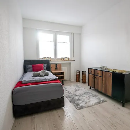 Apartment Serviceroom24 - 1 In Wlan - Smart-tv - 24-7 Check-in Und Küche