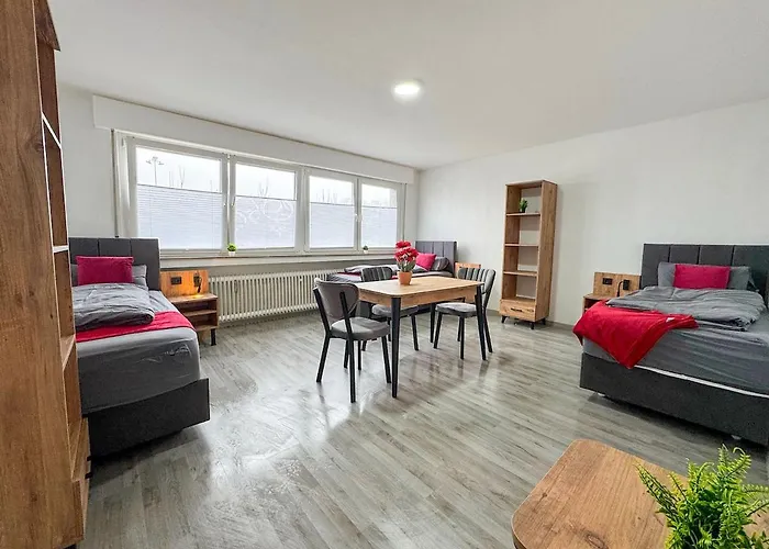 Apartman Serviceroom24 - 1 In Wlan - Smart-tv - 24-7 Check-in Und Kueche *