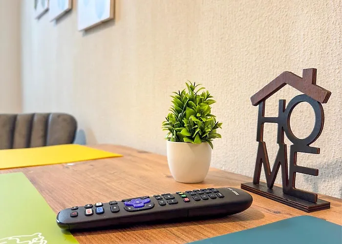 Serviceroom24 - 1 In Wlan - Smart-tv - 24-7 Check-in Und Küche